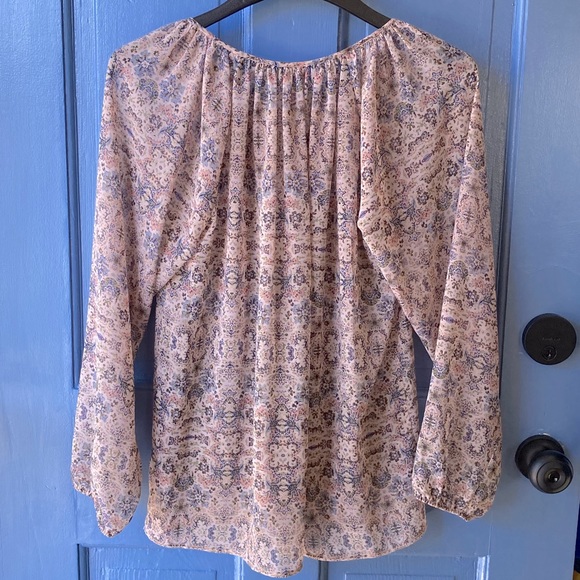 CAbi Blouse, Size XS - Picture 2 of 5